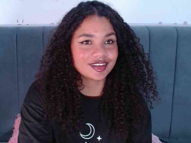 KittyBrooke webcam