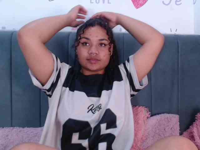 KittyBrooke webcam