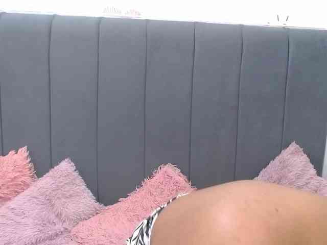 KittyBrooke webcam
