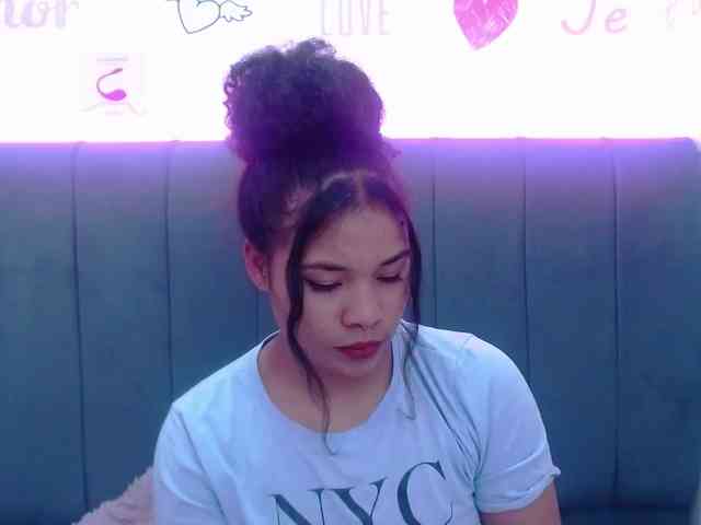 KittyBrooke webcam