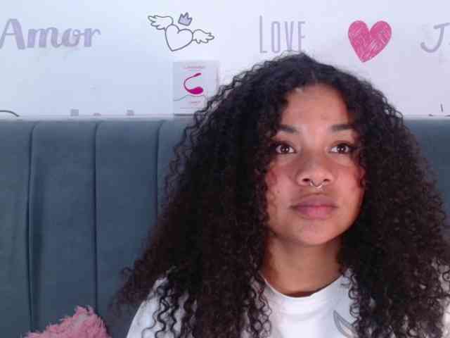 KittyBrooke webcam