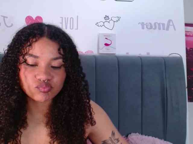 KittyBrooke webcam