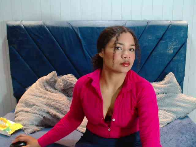 private live cam KittyBrooke