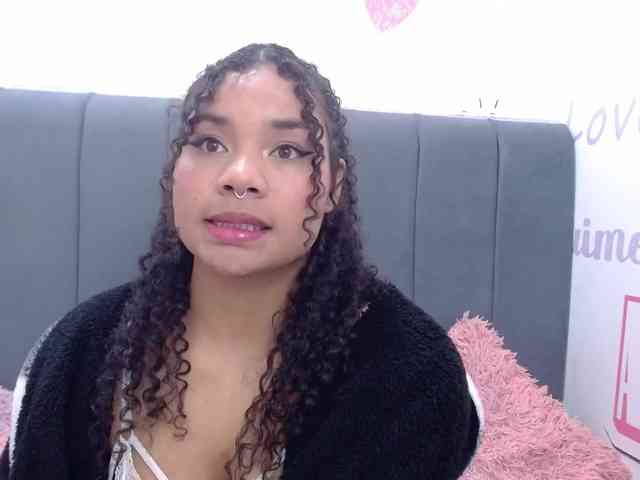 KittyBrooke webcam