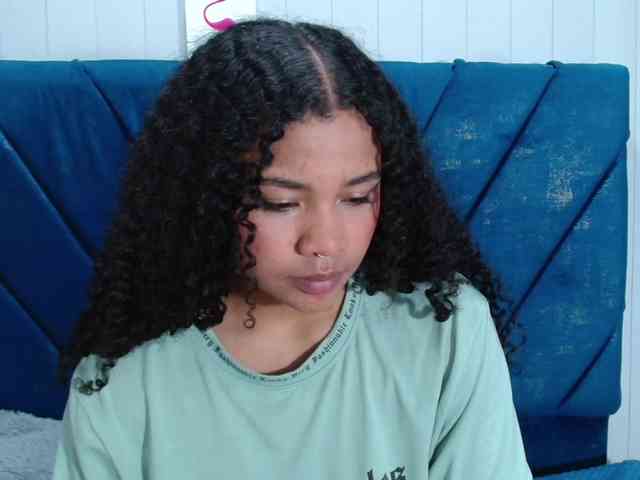 KittyBrooke webcam