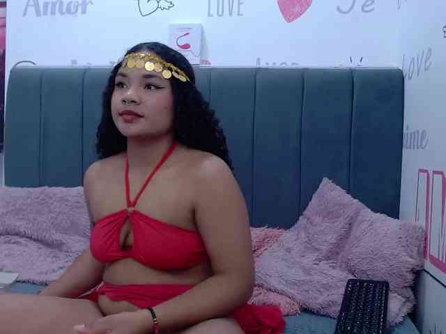 KittyBrooke webcam