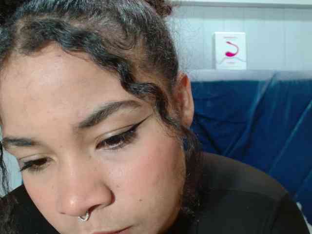KittyBrooke webcam