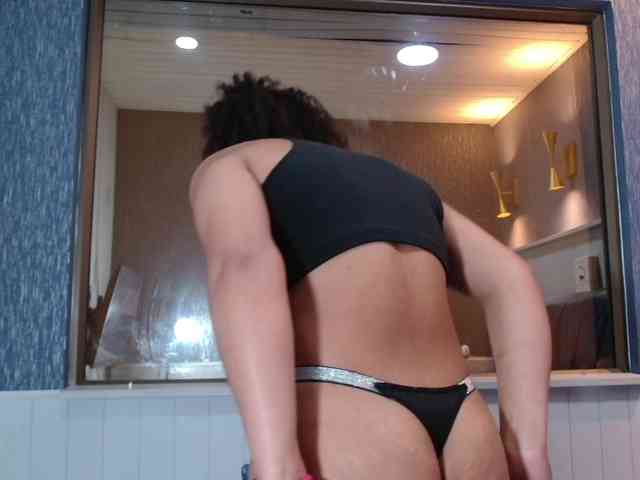 KittyBrooke webcam