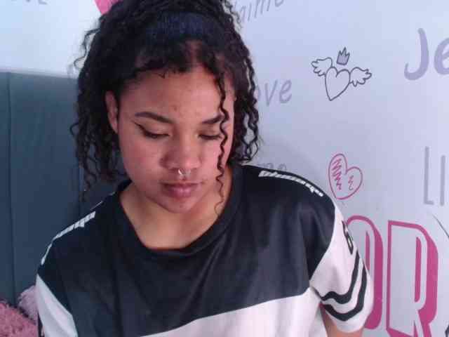 KittyBrooke webcam