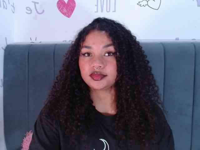 KittyBrooke webcam
