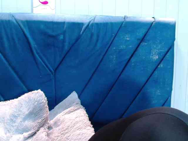 KittyBrooke webcam