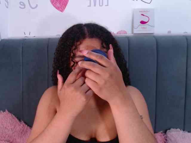 KittyBrooke webcam