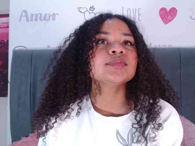 KittyBrooke webcam