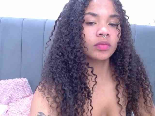 KittyBrooke webcam
