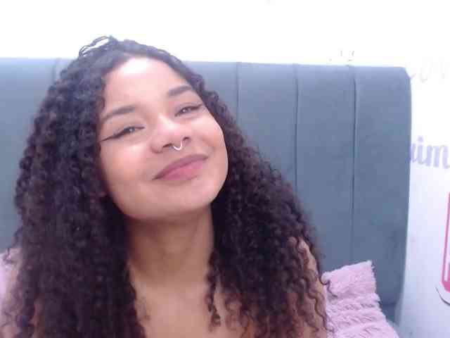 KittyBrooke webcam