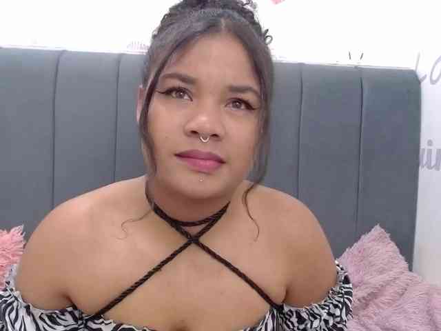 KittyBrooke webcam