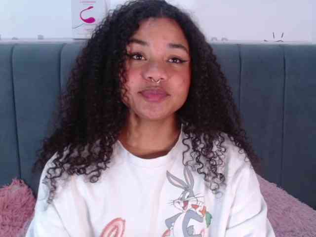 KittyBrooke webcam