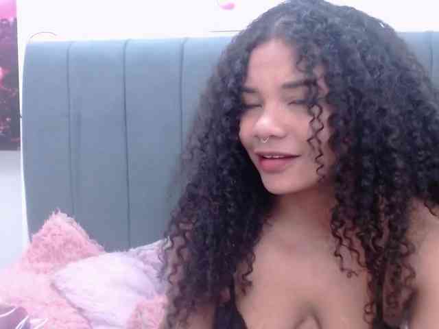 KittyBrooke webcam
