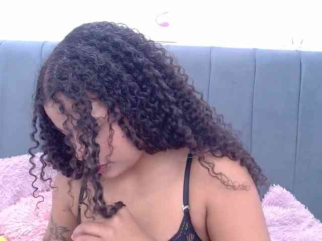 KittyBrooke webcam