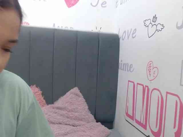 KittyBrooke webcam