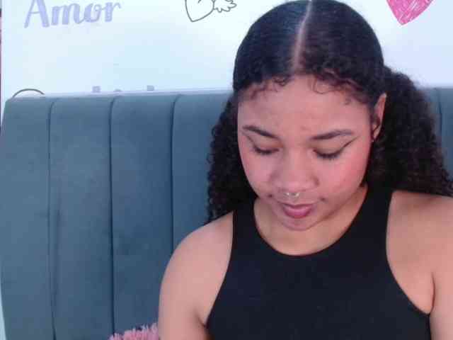 KittyBrooke webcam