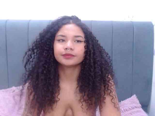 KittyBrooke webcam
