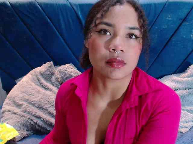 KittyBrooke webcam