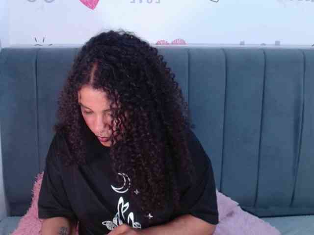 KittyBrooke webcam