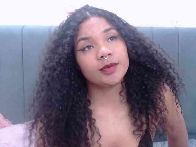 KittyBrooke webcam