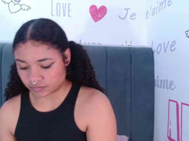 KittyBrooke webcam