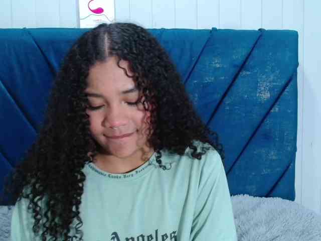 KittyBrooke webcam