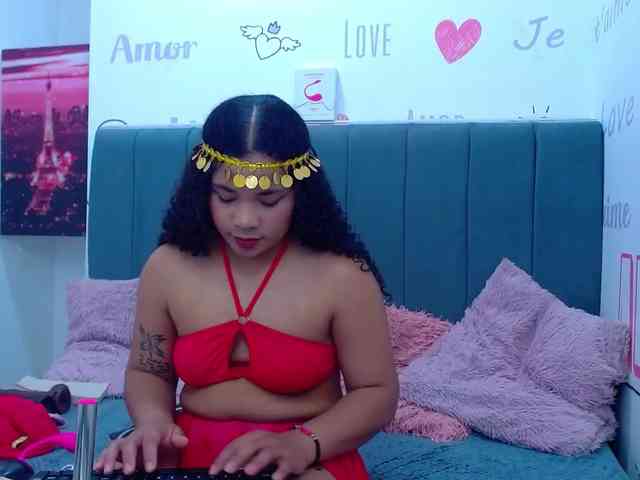 KittyBrooke webcam