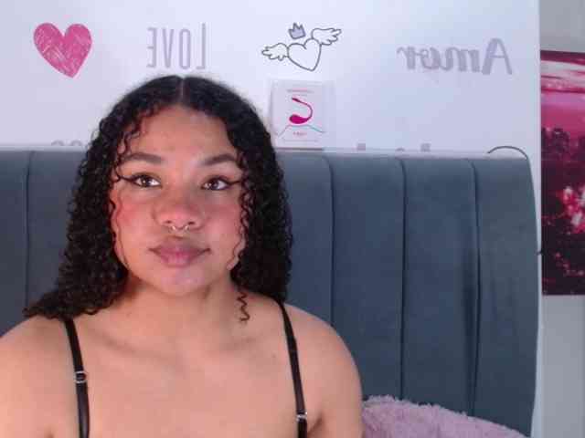 KittyBrooke webcam