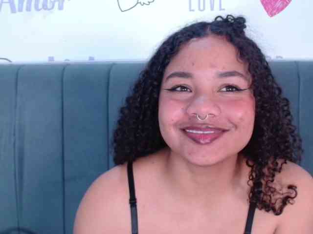 KittyBrooke webcam