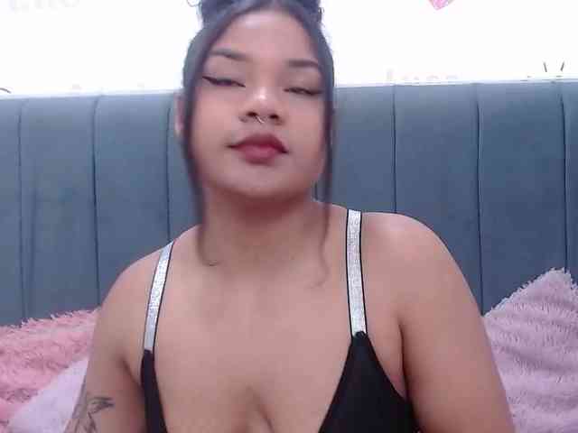 KittyBrooke webcam