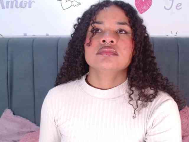 KittyBrooke webcam