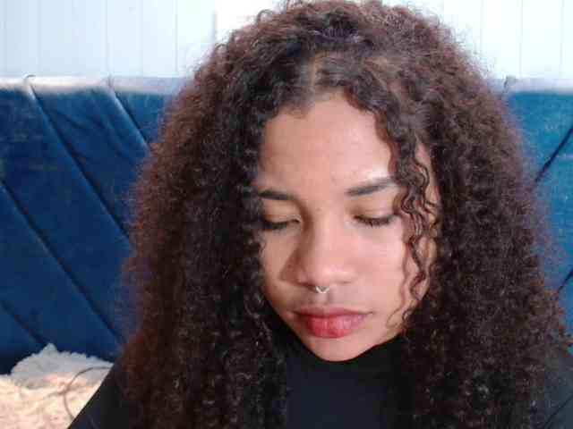 KittyBrooke webcam