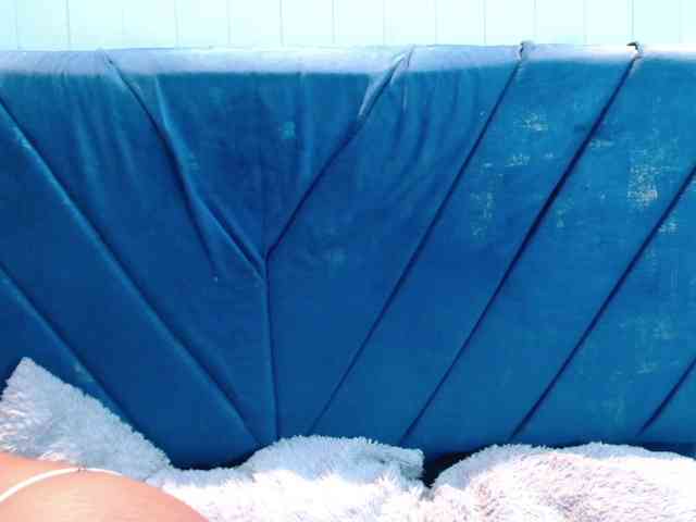 KittyBrooke webcam