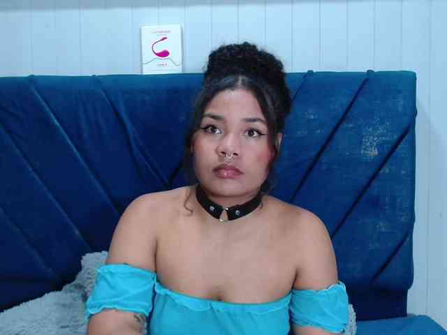 KittyBrooke webcam