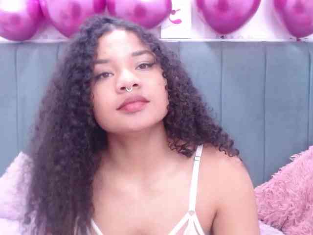 KittyBrooke webcam