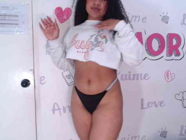 KittyBrooke webcam