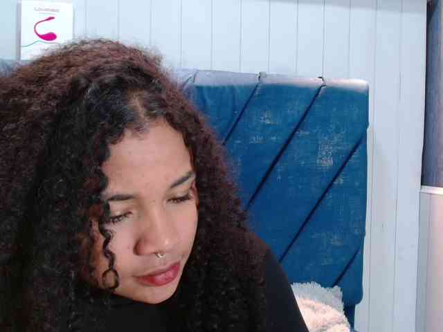 KittyBrooke webcam