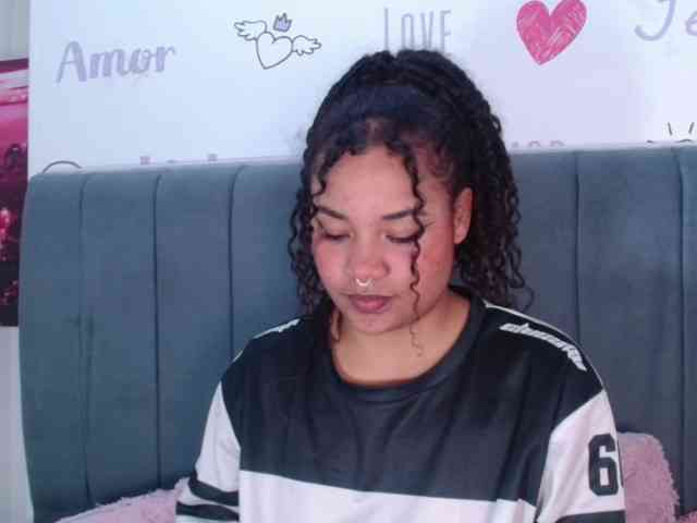 KittyBrooke webcam