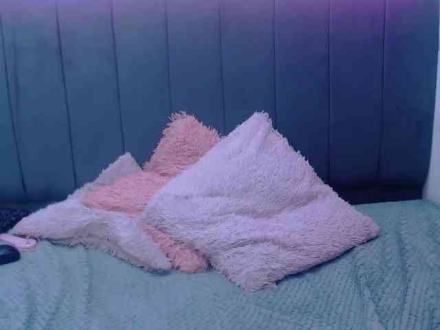 KittyBrooke webcam