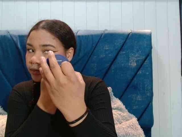 KittyBrooke webcam