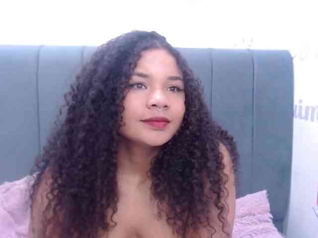 KittyBrooke webcam