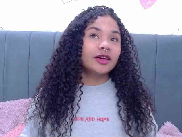 KittyBrooke webcam