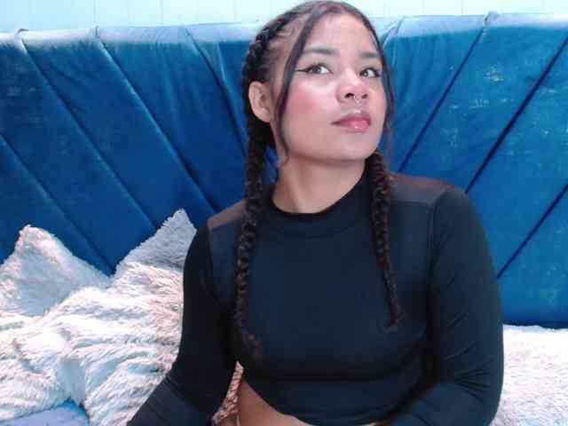 KittyBrooke webcam