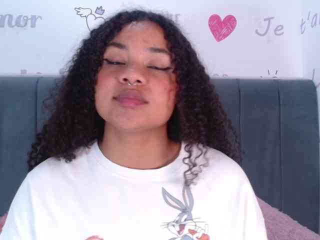 KittyBrooke webcam