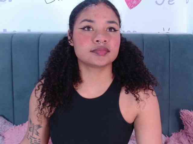 KittyBrooke webcam